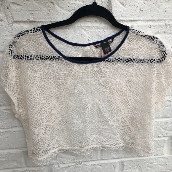 Victoria’s Secret Lace Crop Top lingerie NWT - Picture 5 of 6